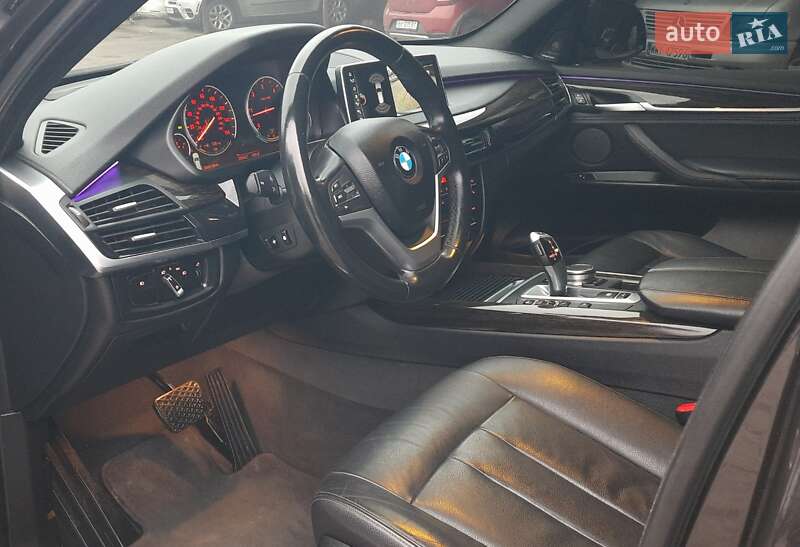 Внедорожник / Кроссовер BMW X5 2017 в Хмельницком
