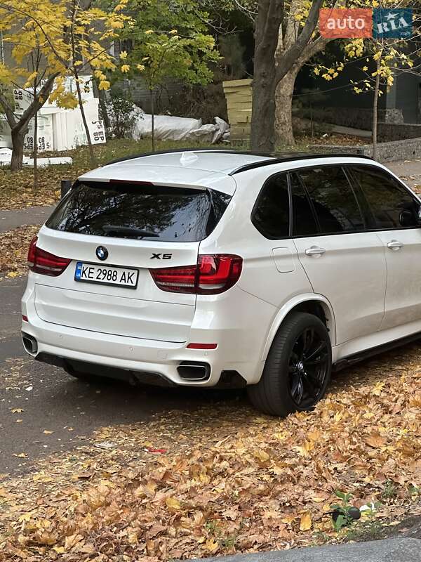 Внедорожник / Кроссовер BMW X5 2015 в Днепре