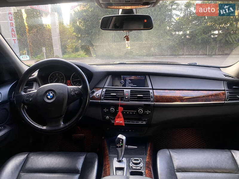 Внедорожник / Кроссовер BMW X5 2013 в Тернополе