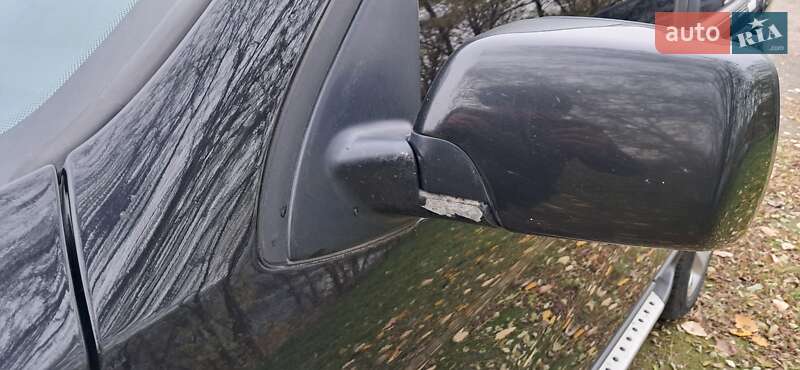 Внедорожник / Кроссовер BMW X5 2004 в Киеве