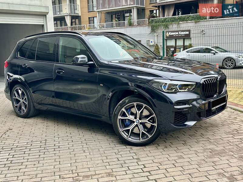 Позашляховик / Кросовер BMW X5 2022 в Києві