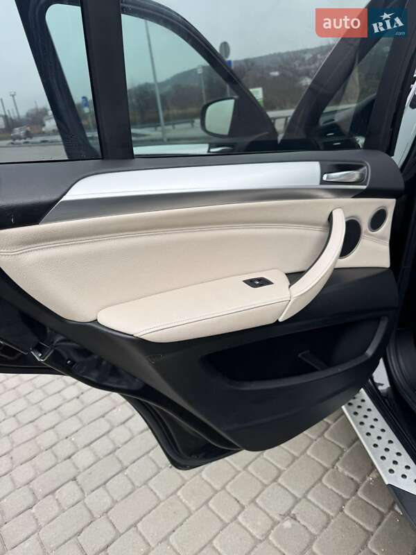 Внедорожник / Кроссовер BMW X5 2011 в Бережанах