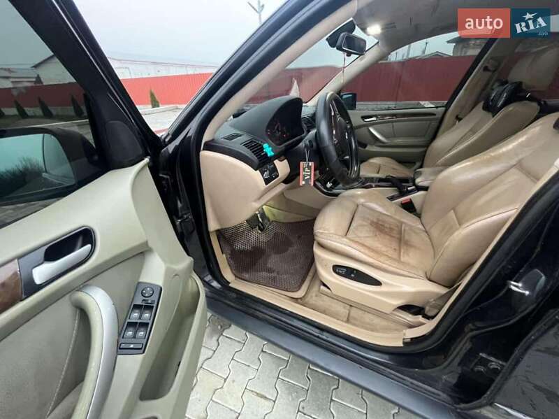 Внедорожник / Кроссовер BMW X5 2001 в Мукачево