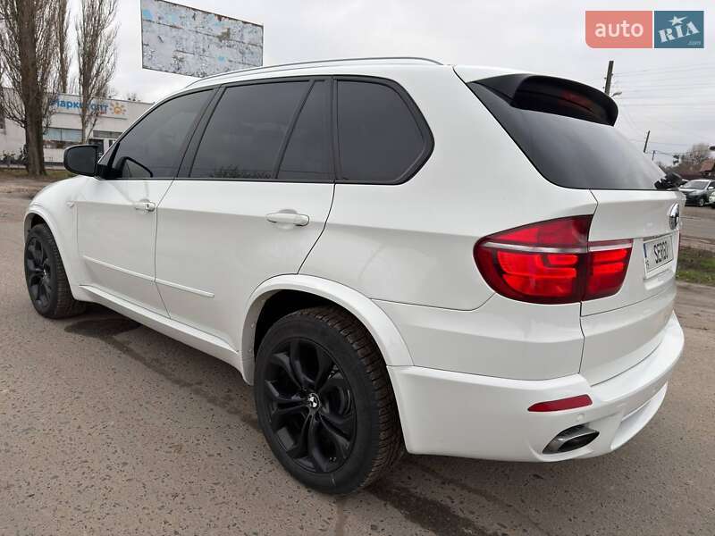 Позашляховик / Кросовер BMW X5 2013 в Охтирці