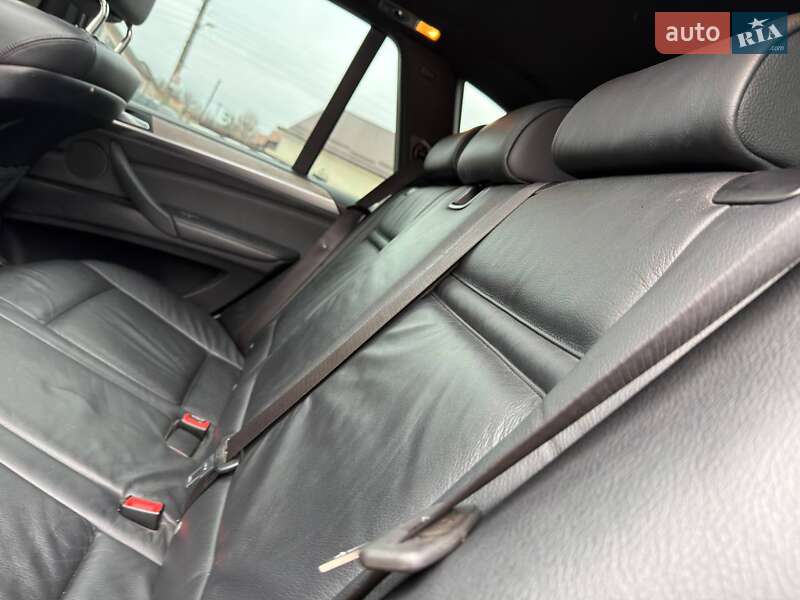 Позашляховик / Кросовер BMW X5 2013 в Охтирці