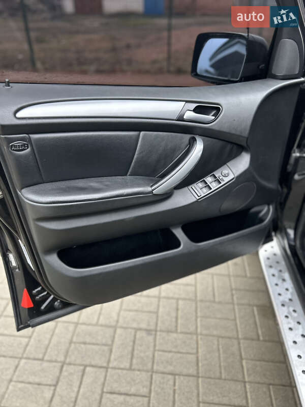 Внедорожник / Кроссовер BMW X5 2004 в Житомире