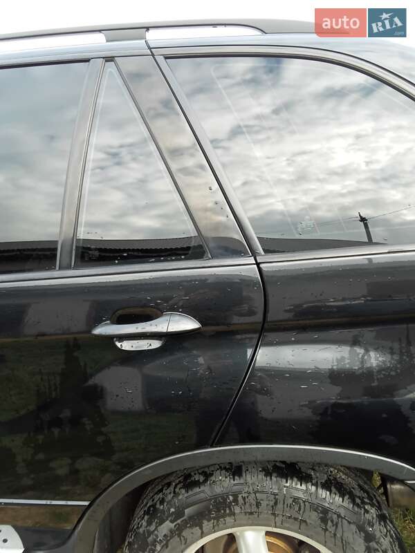 Внедорожник / Кроссовер BMW X5 2005 в Ковеле