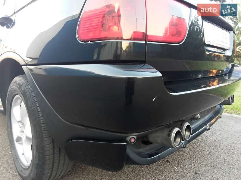 Внедорожник / Кроссовер BMW X5 2005 в Ковеле