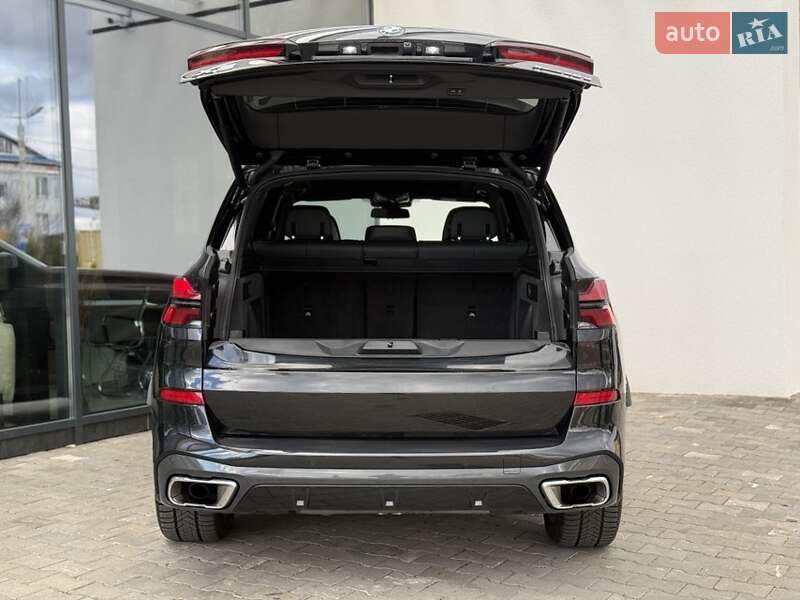 Внедорожник / Кроссовер BMW X5 2024 в Хмельницком