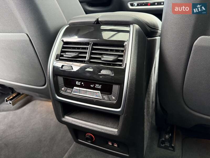 Внедорожник / Кроссовер BMW X5 2024 в Хмельницком