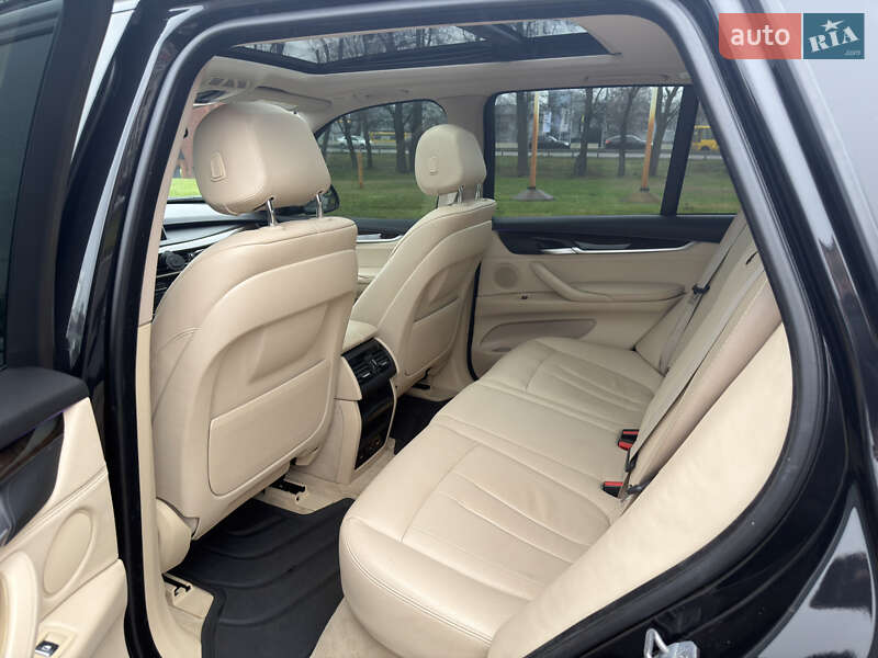 Внедорожник / Кроссовер BMW X5 2014 в Киеве