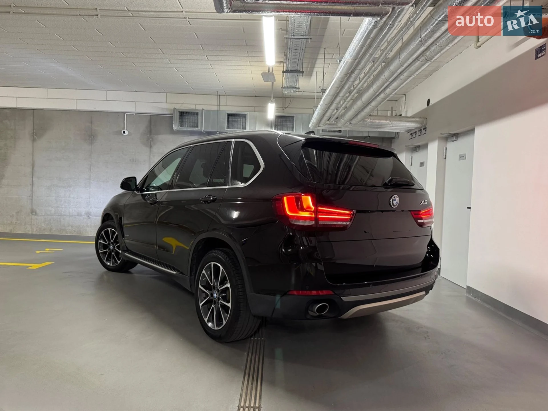 2016 BMW X5 - мініатюра 2