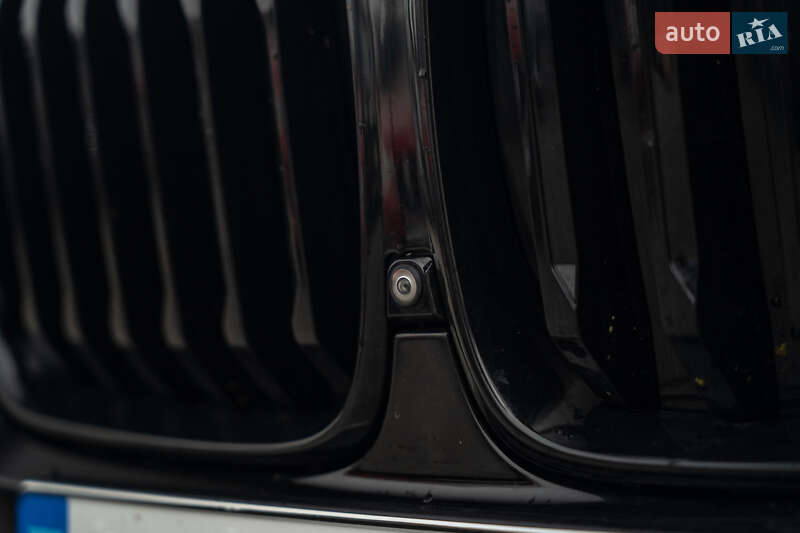 Внедорожник / Кроссовер BMW X5 2022 в Черновцах