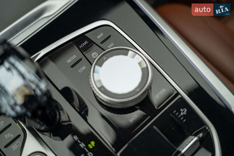 Внедорожник / Кроссовер BMW X5 2022 в Черновцах