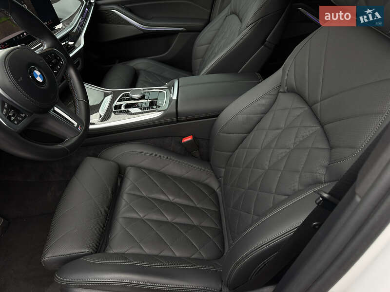 Внедорожник / Кроссовер BMW X5 2023 в Хмельницком