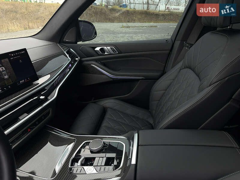 Внедорожник / Кроссовер BMW X5 2023 в Хмельницком