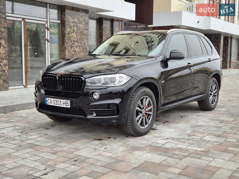 Позашляховик / Кросовер BMW X5 2016 в Черкасах