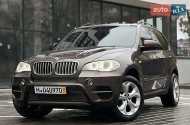 Внедорожник / Кроссовер BMW X5 2010 в Ровно