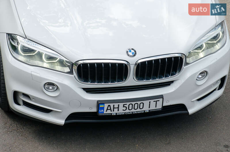 Позашляховик / Кросовер BMW X5 2014 в Києві
