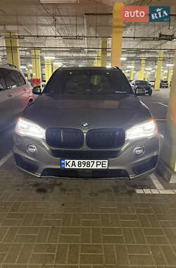 Внедорожник / Кроссовер BMW X5 2016 в Гатном