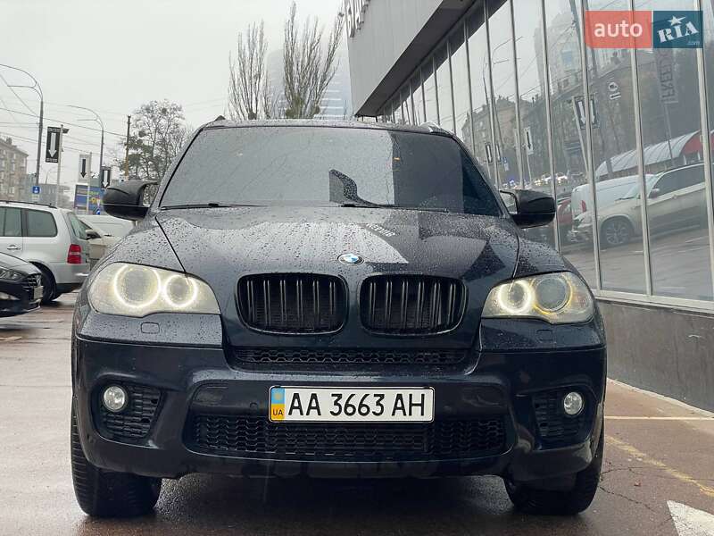 Внедорожник / Кроссовер BMW X5 2012 в Киеве