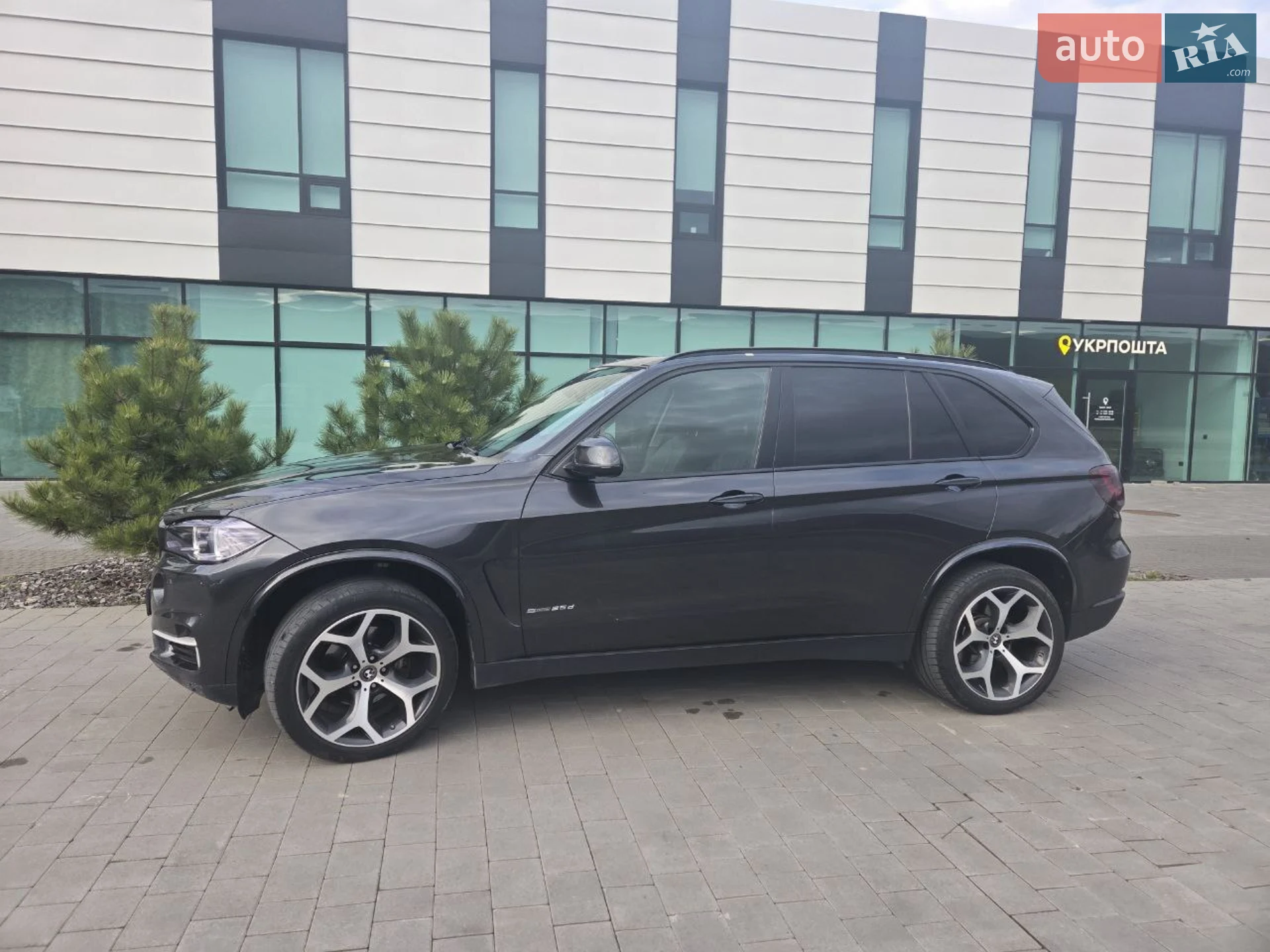 2017 BMW X5 - фото 1