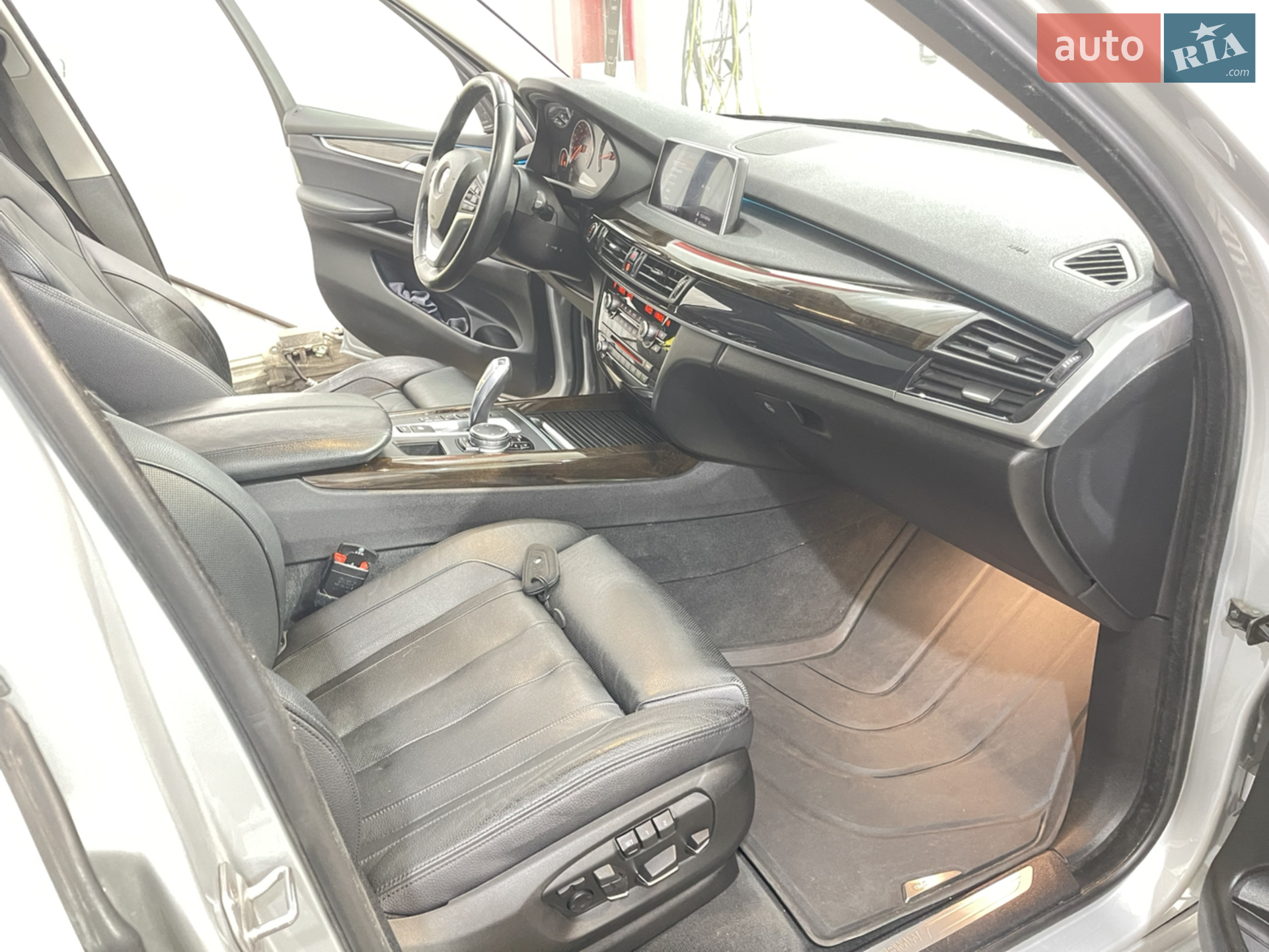 2016 BMW X5 - мініатюра 14