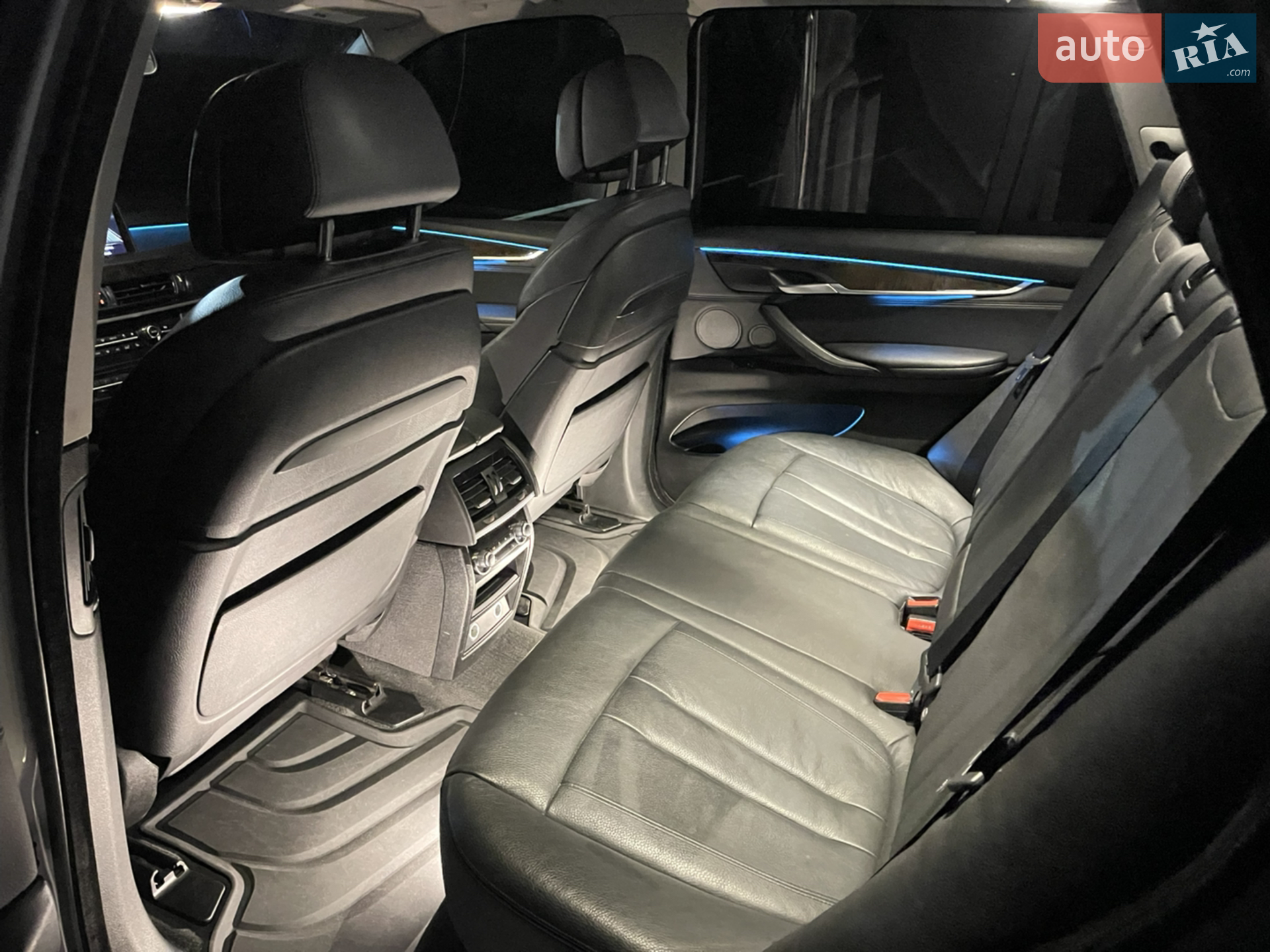 2016 BMW X5 - мініатюра 18