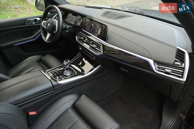 Внедорожник / Кроссовер BMW X5 2020 в Одессе