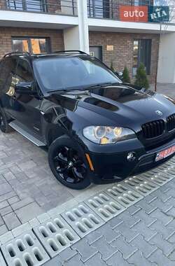 Внедорожник / Кроссовер BMW X5 2010 в Черновцах
