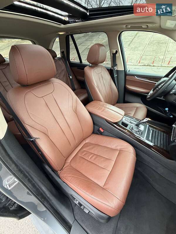 Внедорожник / Кроссовер BMW X5 2015 в Киеве фото 16 Внедорожник / Кроссовер BMW X5 2015 в Киеве