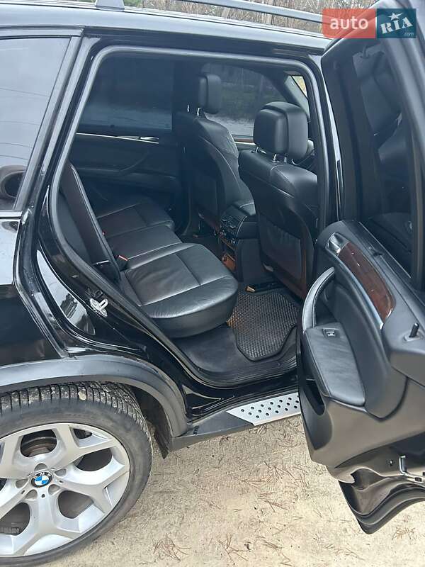 Внедорожник / Кроссовер BMW X5 2013 в Ахтырке