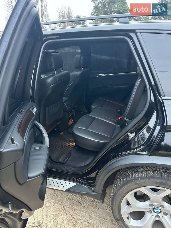 Внедорожник / Кроссовер BMW X5 2013 в Ахтырке