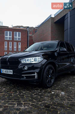Позашляховик / Кросовер BMW X5 2016 в Дніпрі