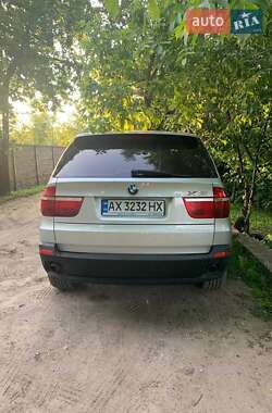 Внедорожник / Кроссовер BMW X5 2009 в Богодухове