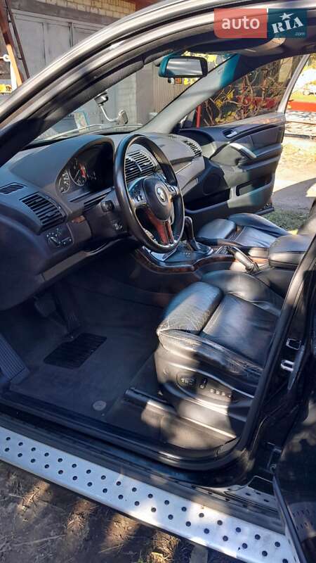 Внедорожник / Кроссовер BMW X5 2002 в Кременце