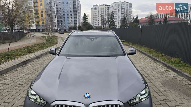 Позашляховик / Кросовер BMW X5 2023 в Івано-Франківську