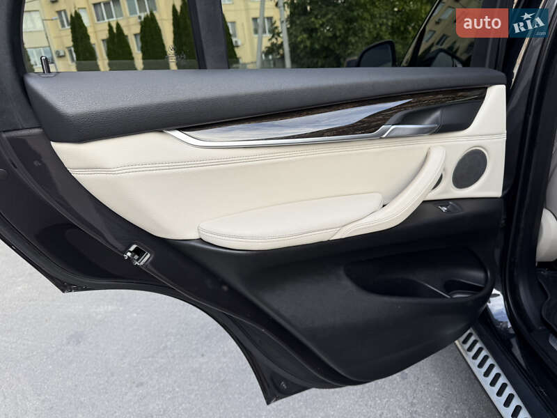 Внедорожник / Кроссовер BMW X5 2014 в Киеве