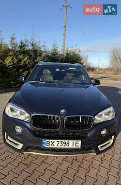 Позашляховик / Кросовер BMW X5 2016 в Шепетівці