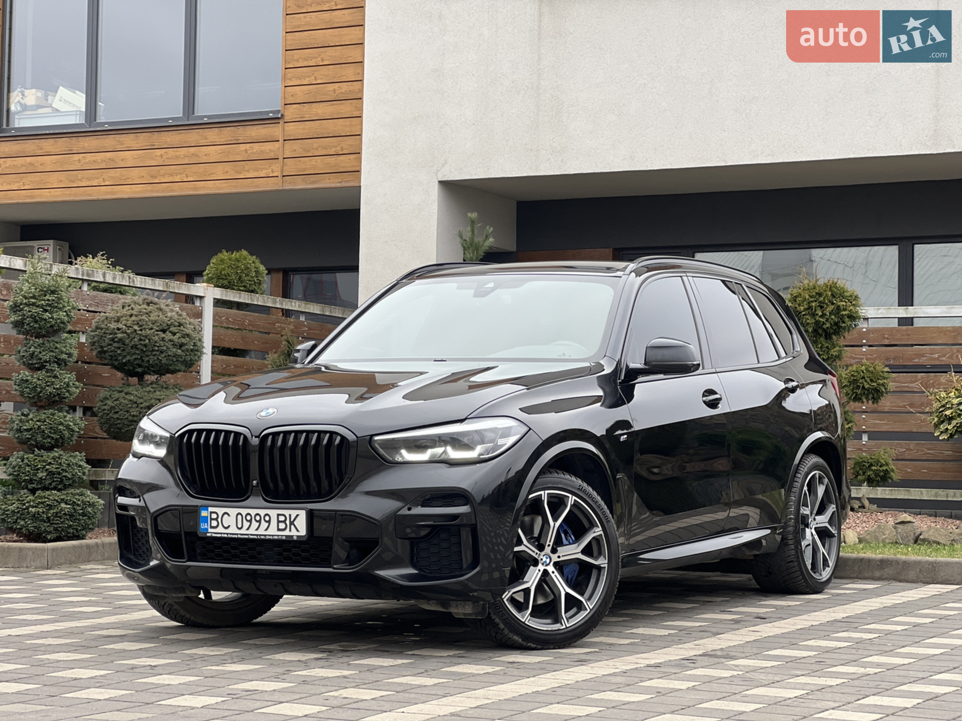 2022 BMW X5 - фото 1