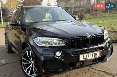 Позашляховик / Кросовер BMW X5 2016 в Рівному