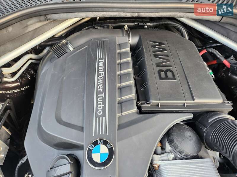 Внедорожник / Кроссовер BMW X5 2013 в Киеве