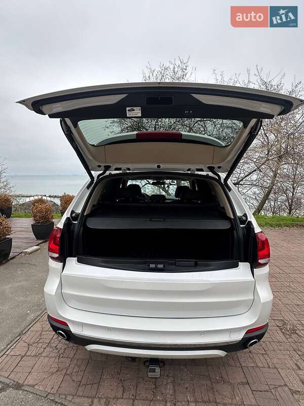 Внедорожник / Кроссовер BMW X5 2015 в Одессе