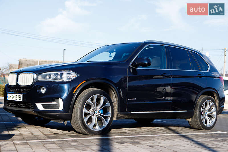 Позашляховик / Кросовер BMW X5 2016 в Вінниці