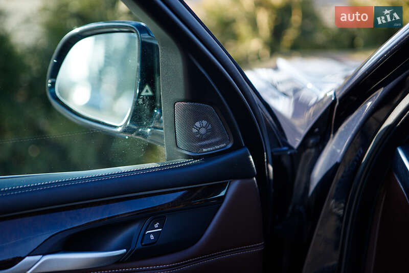 Позашляховик / Кросовер BMW X5 2016 в Вінниці