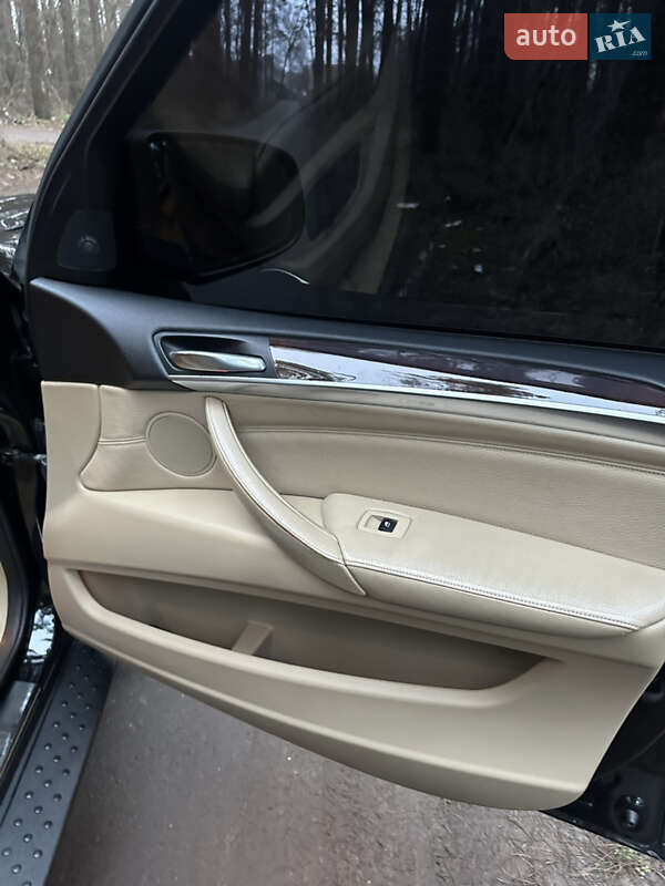 Внедорожник / Кроссовер BMW X5 2007 в Броварах