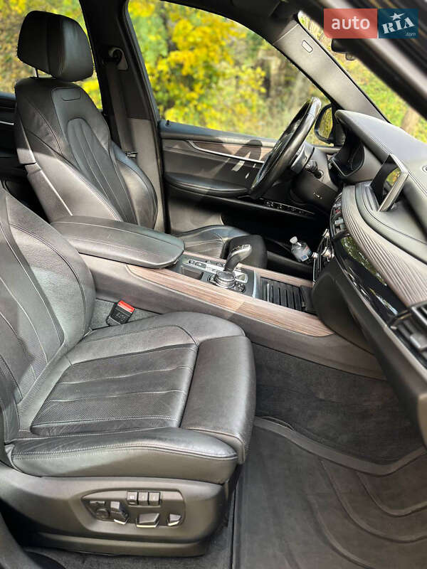 Внедорожник / Кроссовер BMW X5 2015 в Днепре фото 15 Внедорожник / Кроссовер BMW X5 2015 в Днепре