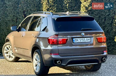 Внедорожник / Кроссовер BMW X5 2011 в Ровно