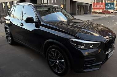 Внедорожник / Кроссовер BMW X5 2022 в Киеве