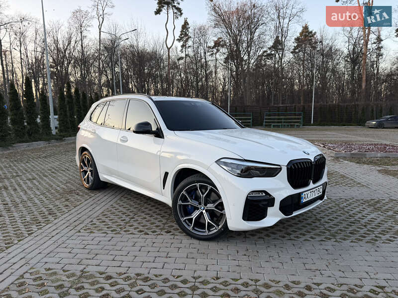 BMW X5 2019
